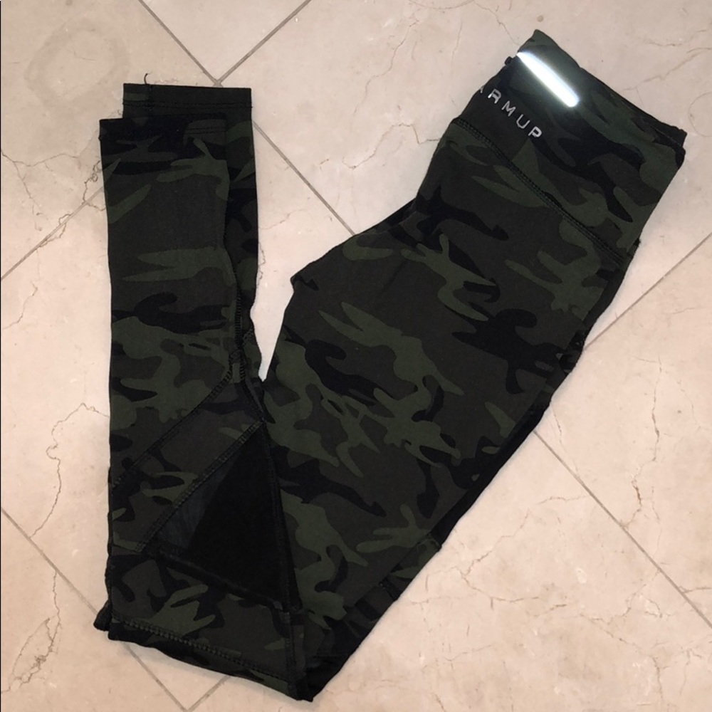 The Warm Up Camo mesh leggings